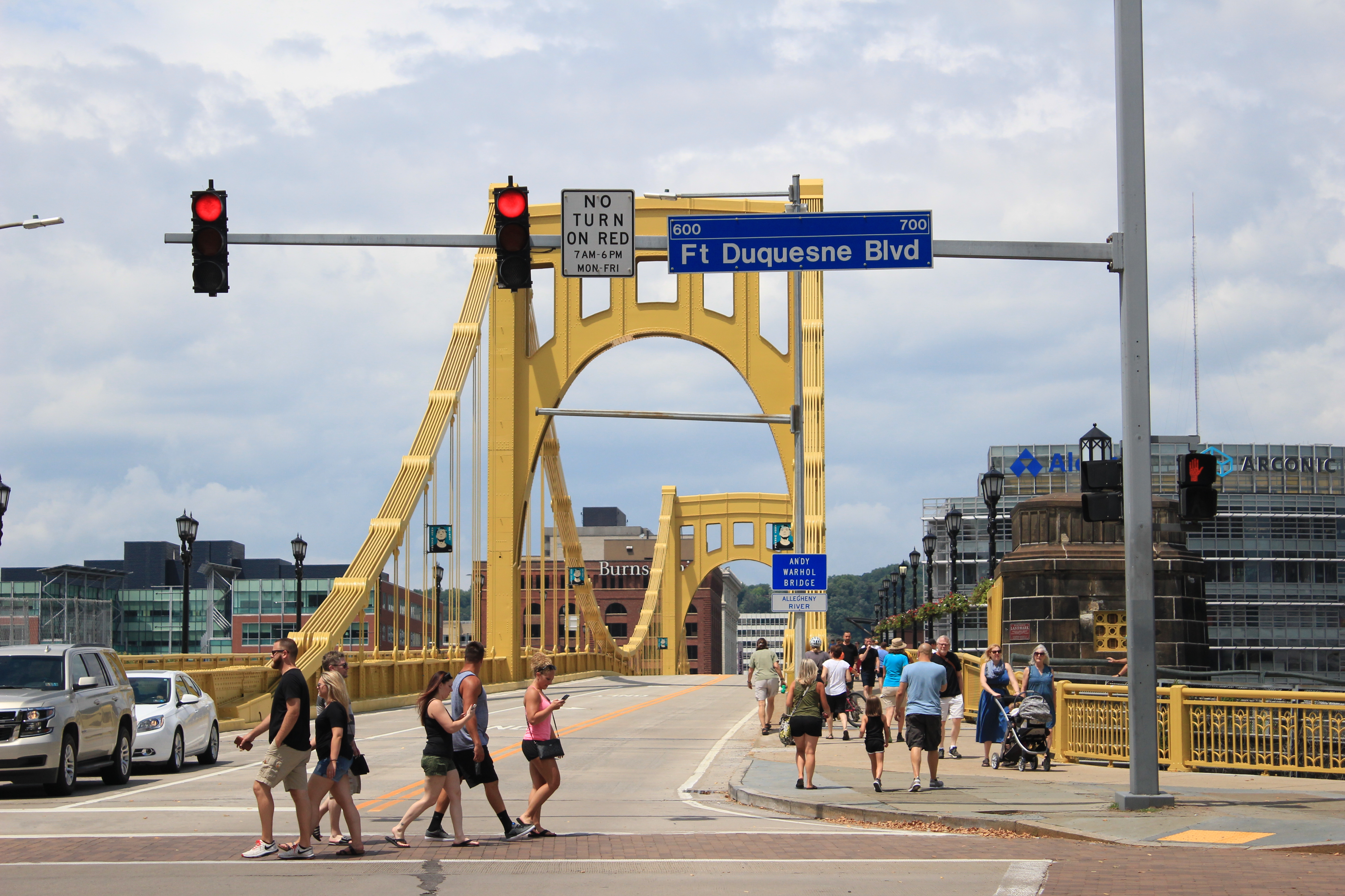 You are currently viewing Pittsburgh – of Steel and Bridges