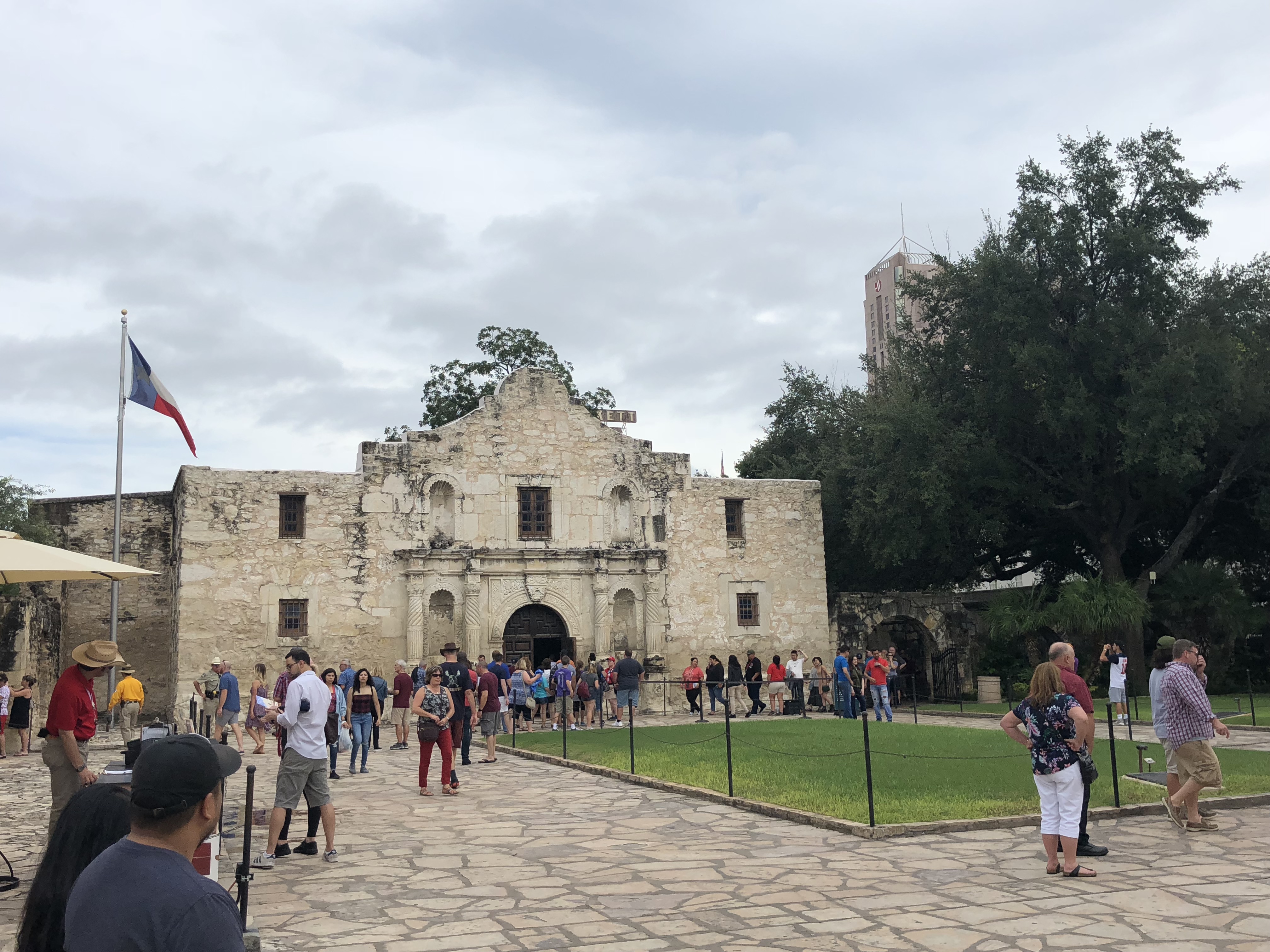 You are currently viewing The Alamo and American Football